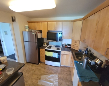 5445 N Sheridan Road - Photo Thumbnail 6