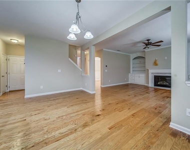 9950 Autry Vue Lane - Photo Thumbnail 20