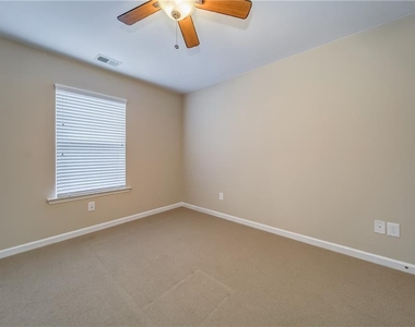 9950 Autry Vue Lane - Photo Thumbnail 37