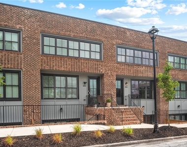 585 King Arnold Street - Photo Thumbnail 30