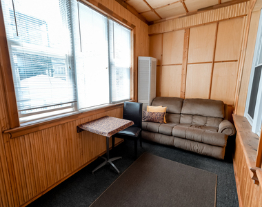 2219 W Rice Street - Photo Thumbnail 12