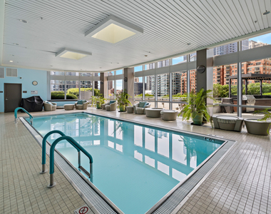 1211 S Prairie Avenue - Photo Thumbnail 45