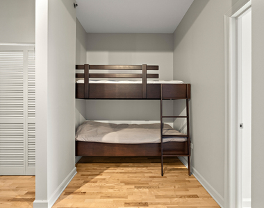 1211 S Prairie Avenue - Photo Thumbnail 22