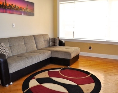 2315 W Rosemont Avenue - Photo Thumbnail 2