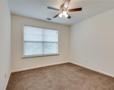 1684 Northgate Mill Drive - Photo Thumbnail 23