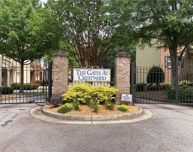 1684 Northgate Mill Drive - Photo Thumbnail 4