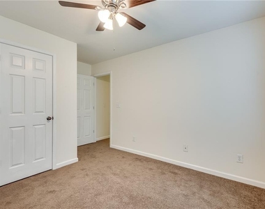 1684 Northgate Mill Drive - Photo Thumbnail 24