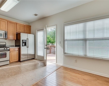 1684 Northgate Mill Drive - Photo Thumbnail 17
