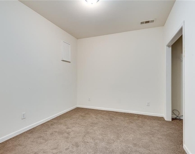1684 Northgate Mill Drive - Photo Thumbnail 33