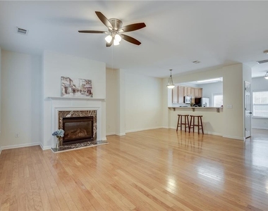 1684 Northgate Mill Drive - Photo Thumbnail 7