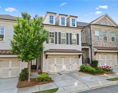 1011 Towneship Way - Photo Thumbnail 2