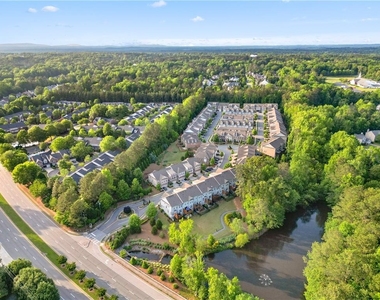 1011 Towneship Way - Photo Thumbnail 26