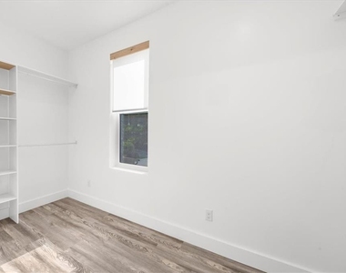 1871 Dyer Circle - Photo Thumbnail 42