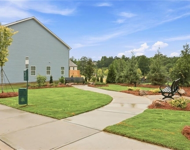 48 Berryville Drive - Photo Thumbnail 3