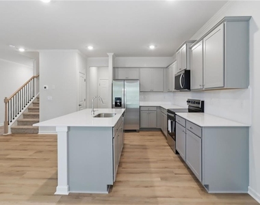 48 Berryville Drive - Photo Thumbnail 8