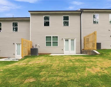 48 Berryville Drive - Photo Thumbnail 32