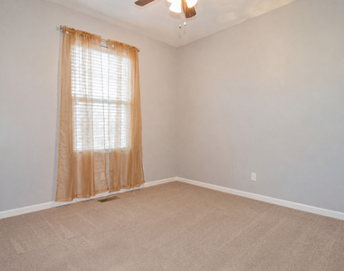1641 Dogwood Lane - Photo Thumbnail 12