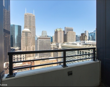 235 W Van Buren Street - Photo Thumbnail 7