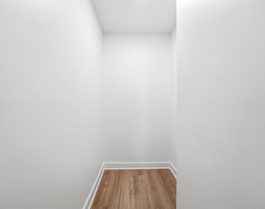446 Rice Avenue - Photo Thumbnail 31