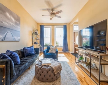 1612 W 17th Street - Photo Thumbnail 9