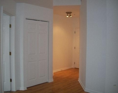 431 S Harvey Street - Photo Thumbnail 6