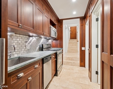 746 W Belden Avenue - Photo Thumbnail 20