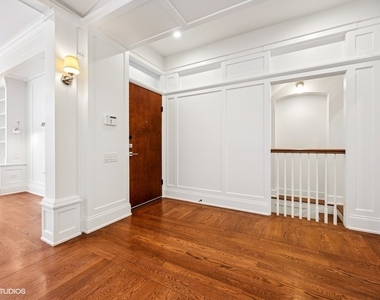 746 W Belden Avenue - Photo Thumbnail 2