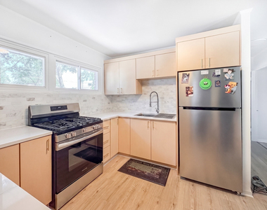 1113 Bristol Avenue - Photo Thumbnail 3