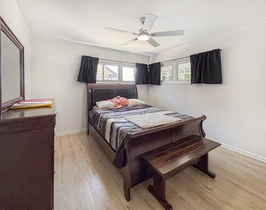 1113 Bristol Avenue - Photo Thumbnail 7