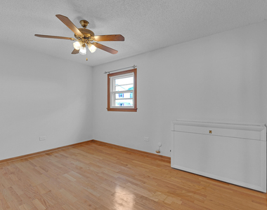 9449 Kelvin Lane - Photo Thumbnail 11