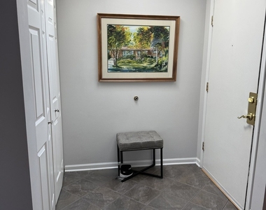 1907 Gresham Circle - Photo Thumbnail 1