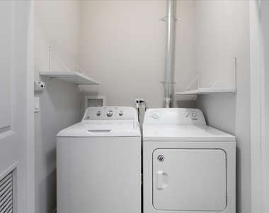 10606 Alice Mae Court - Photo Thumbnail 12