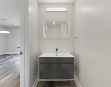 10606 Alice Mae Court - Photo Thumbnail 9