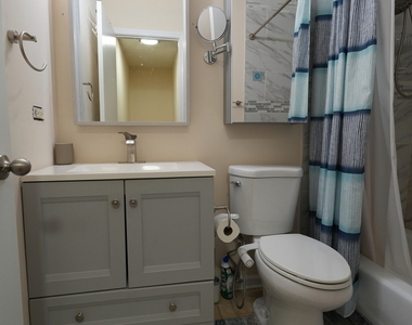 1204 Inverrary Lane - Photo Thumbnail 12