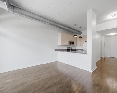 1155 W Madison Street - Photo Thumbnail 9