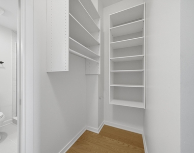 1155 W Madison Street - Photo Thumbnail 28
