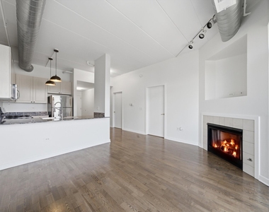 1155 W Madison Street - Photo Thumbnail 11