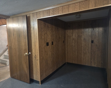 426 Fisk Avenue - Photo Thumbnail 12