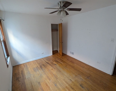 1619 E 86th Place - Photo Thumbnail 9