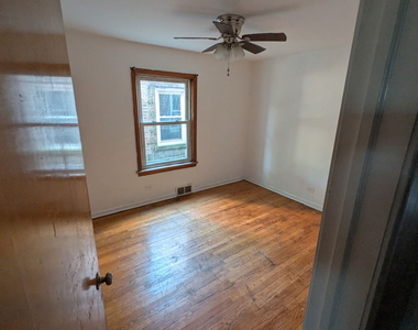 1619 E 86th Place - Photo Thumbnail 10