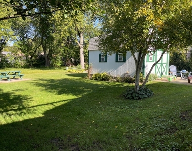 352 College Street - Photo Thumbnail 18