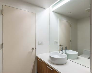 387 Franklin Ave 11238 - Photo Thumbnail 9