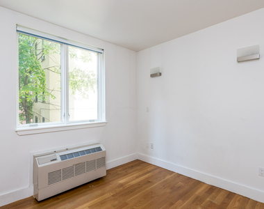 387 Franklin Ave 11238 - Photo Thumbnail 10