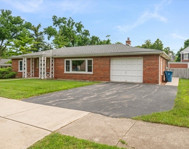 429 S Stratford Avenue - Photo Thumbnail 23