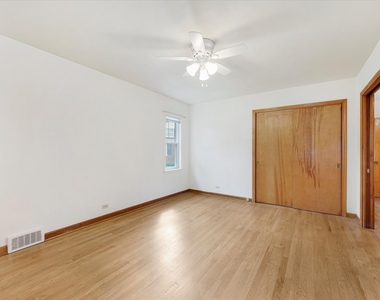 429 S Stratford Avenue - Photo Thumbnail 13