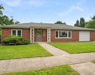 429 S Stratford Avenue - Photo Thumbnail 1