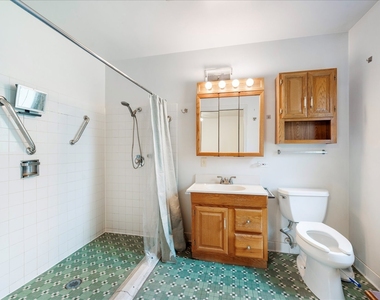 429 S Stratford Avenue - Photo Thumbnail 11