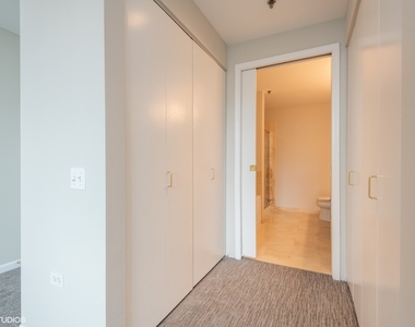 1515 S Prairie Avenue - Photo Thumbnail 5