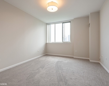 1515 S Prairie Avenue - Photo Thumbnail 4