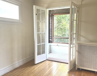 1141 W Columbia Avenue - Photo Thumbnail 7